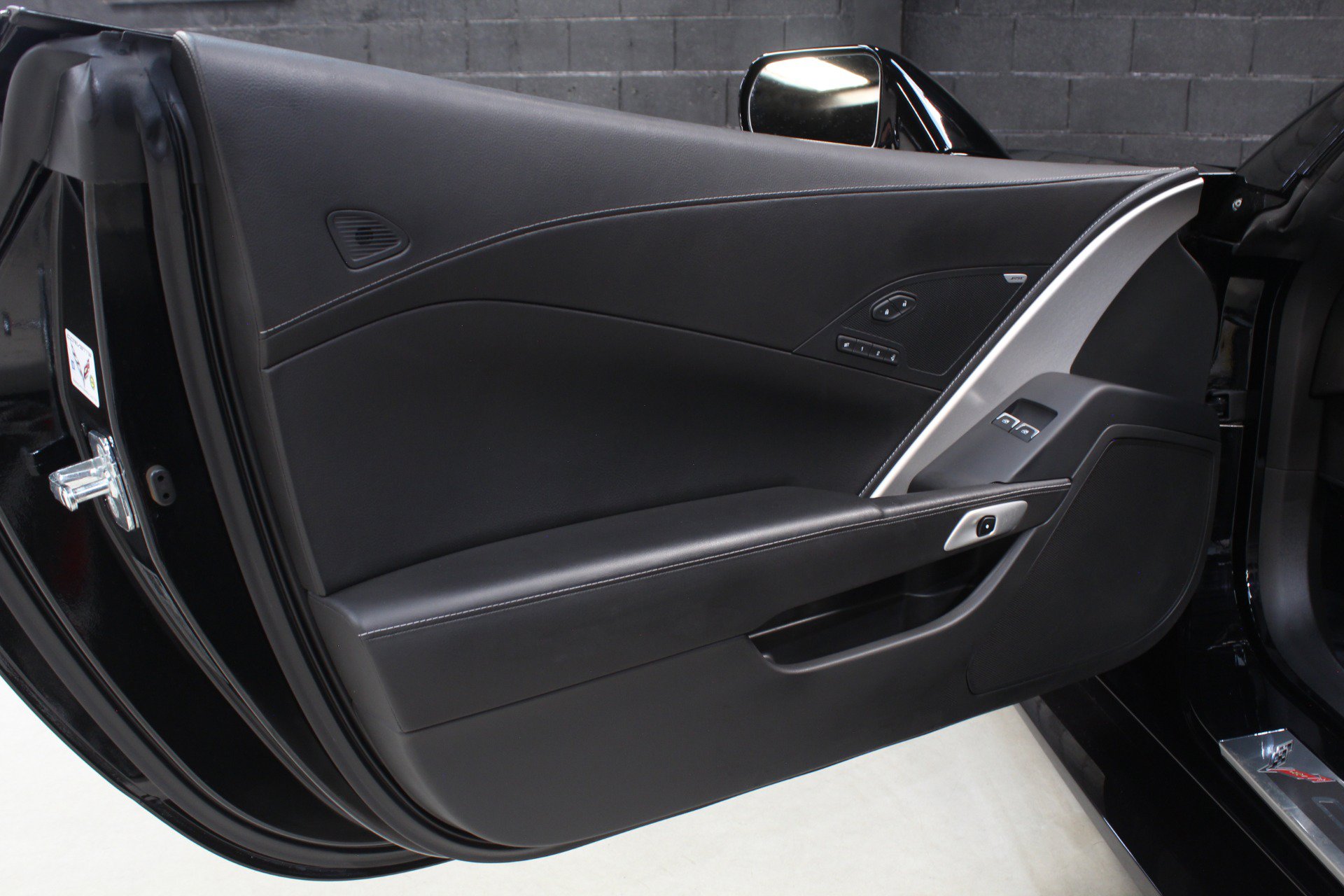 Used 2019 Chevrolet Corvette Grand Sport RWD image 44