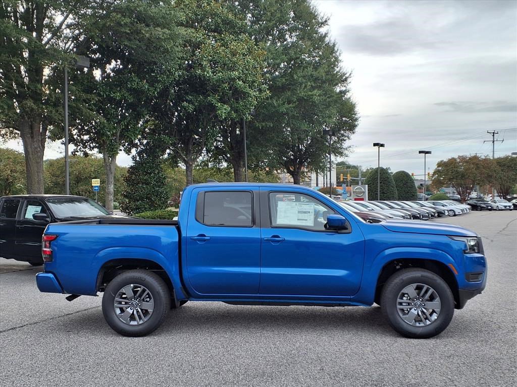 New 2026 Nissan Frontier SV image 5