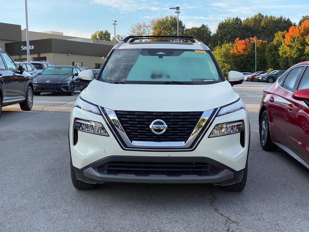 Used 2021 Nissan Rogue SV w/ Premium Package AWD/4WD image 2
