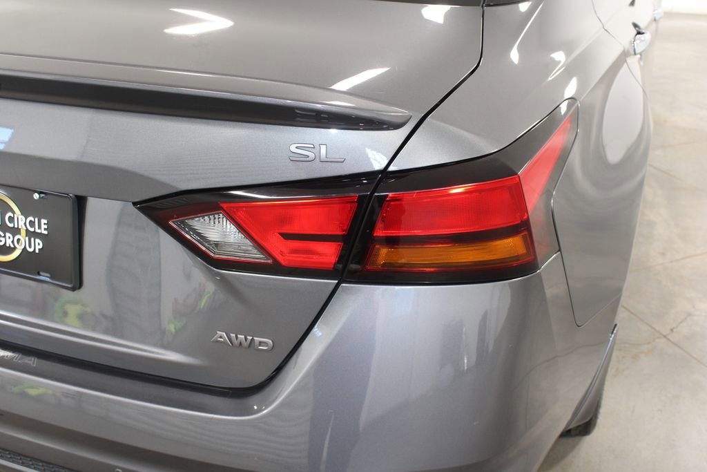 Used 2024 Nissan Altima 2.5 SL image 12