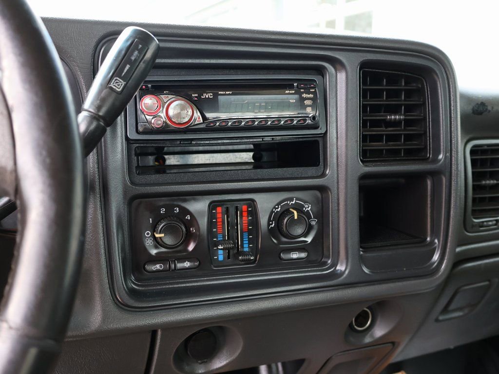 Used 2003 Chevrolet Silverado 2500 LS w/ Skid Plate Package image 20