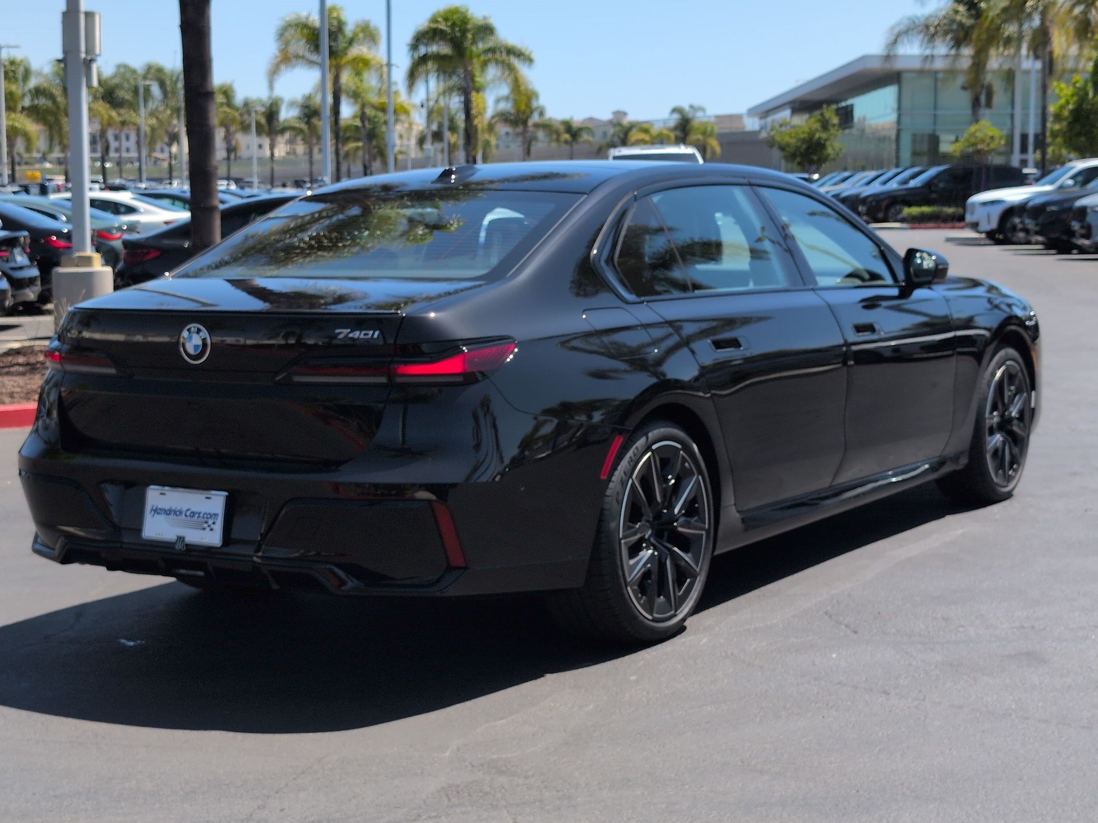 Used 2026 BMW 740i w/ Premium Package RWD image 10