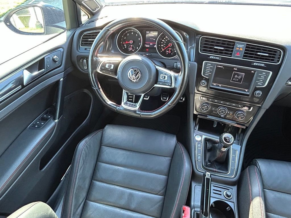 Used 2017 Volkswagen GTI Autobahn FWD image 9