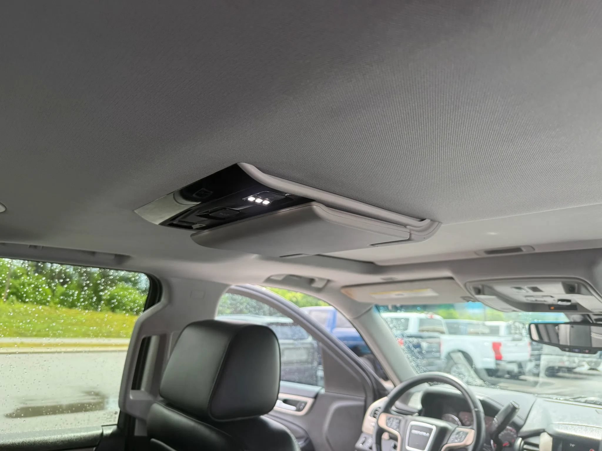 Used 2015 GMC Yukon XL Denali w/ Touring Package RWD image 19