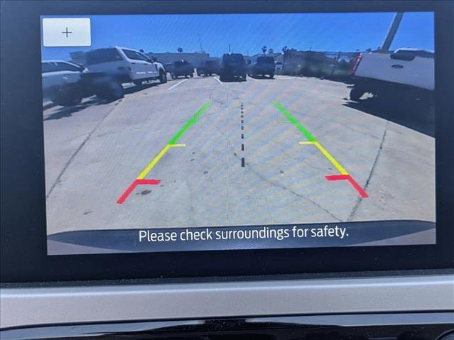 Certified 2022 Ford Escape SE w/ SE Sport Appearance Package image 12