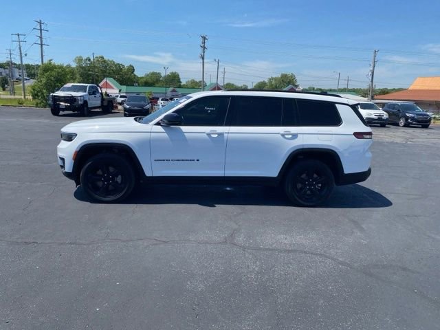 Used 2021 Jeep Grand Cherokee L Laredo AWD/4WD image 2