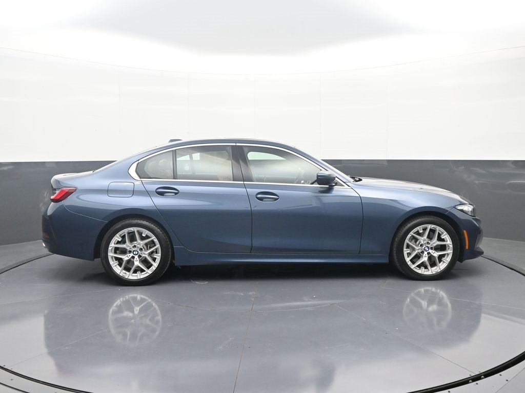 Used 2025 BMW 330i xDrive Sedan image 8