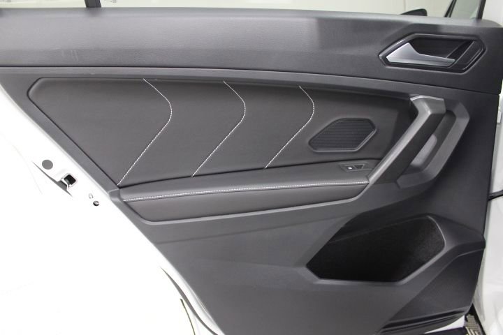 Used 2024 Volkswagen Tiguan Wolfsburg Edition image 20