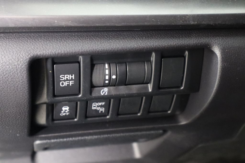 Used 2018 Subaru Impreza 2.0i Limited AWD/4WD image 23