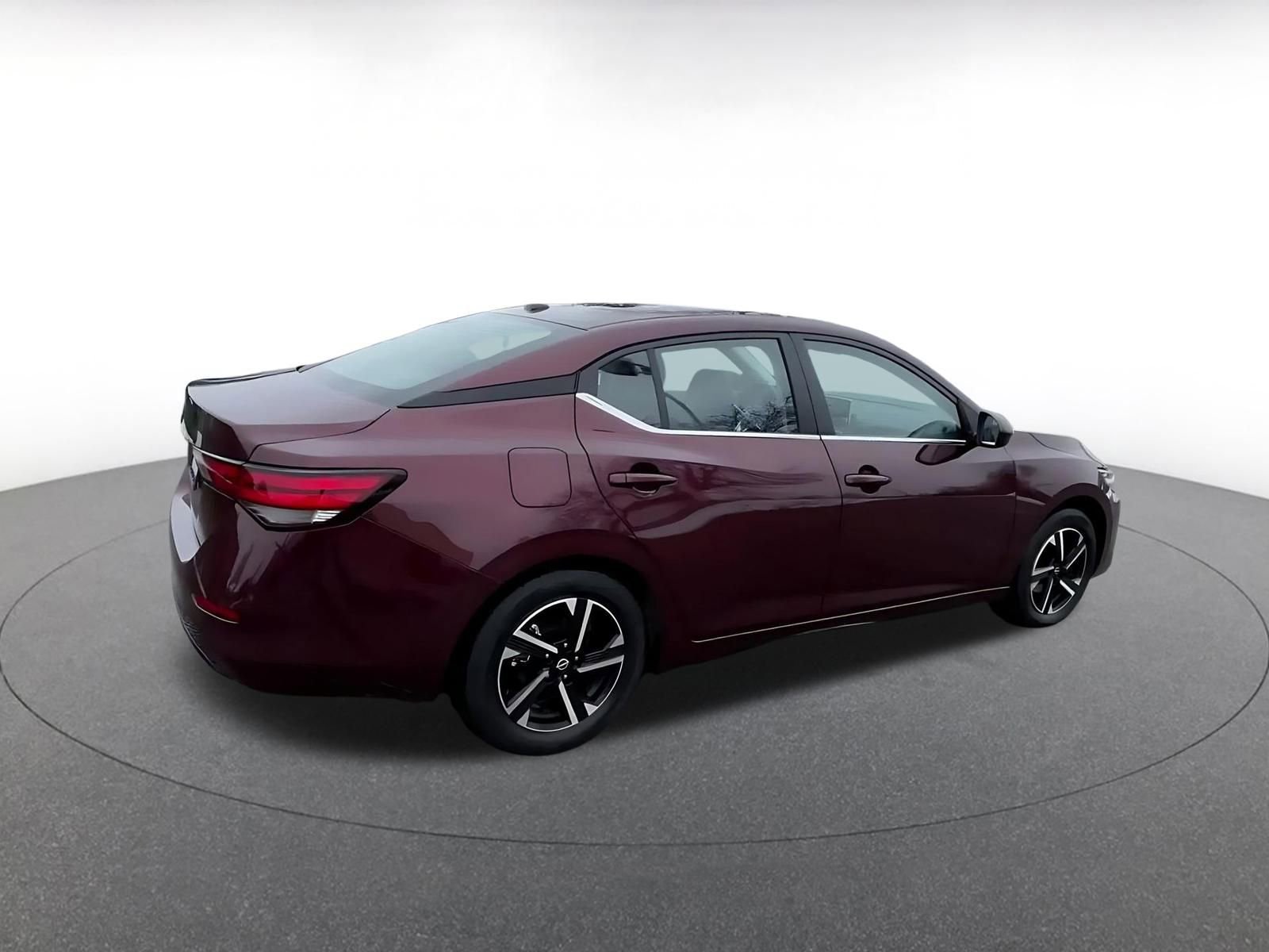 Used 2025 Nissan Sentra SV image 15