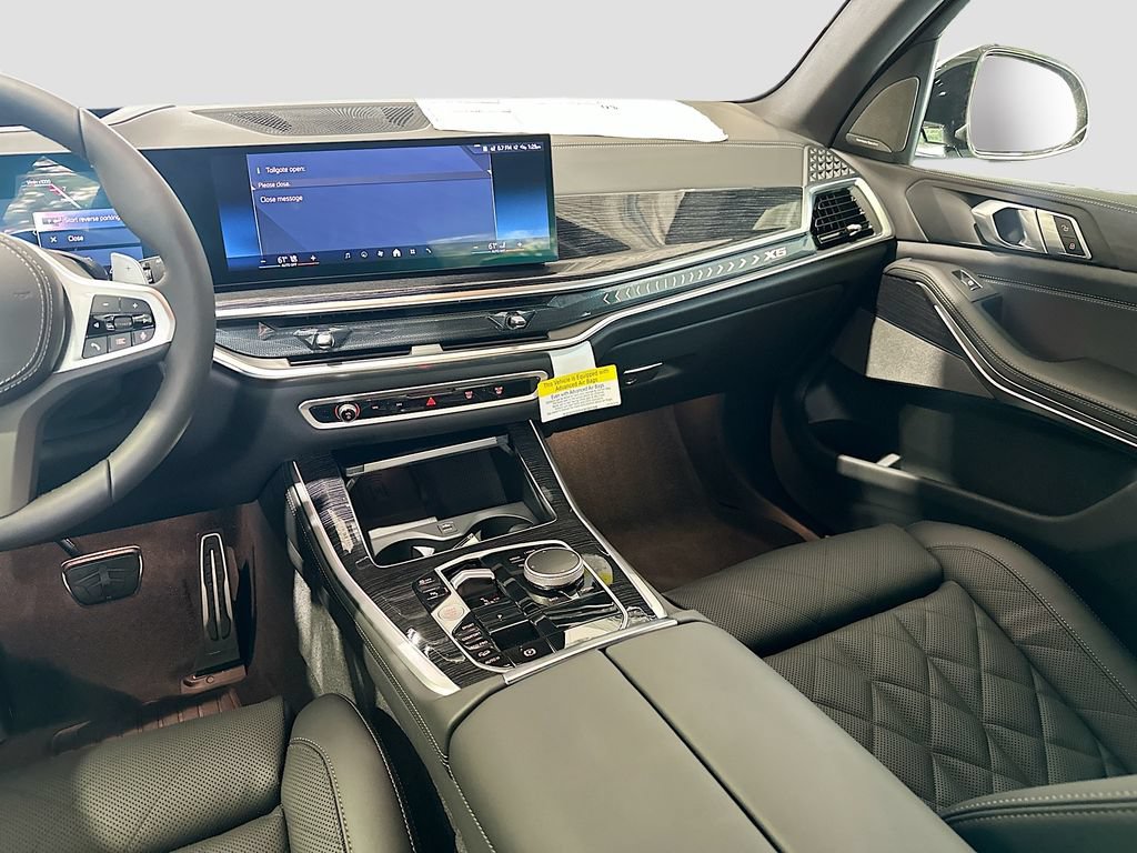 New 2026 BMW X5 xDrive40i w/ M Sport Package AWD/4WD image 24