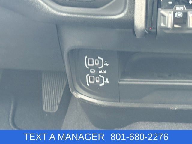 New 2026 RAM 2500 Tradesman AWD/4WD image 17