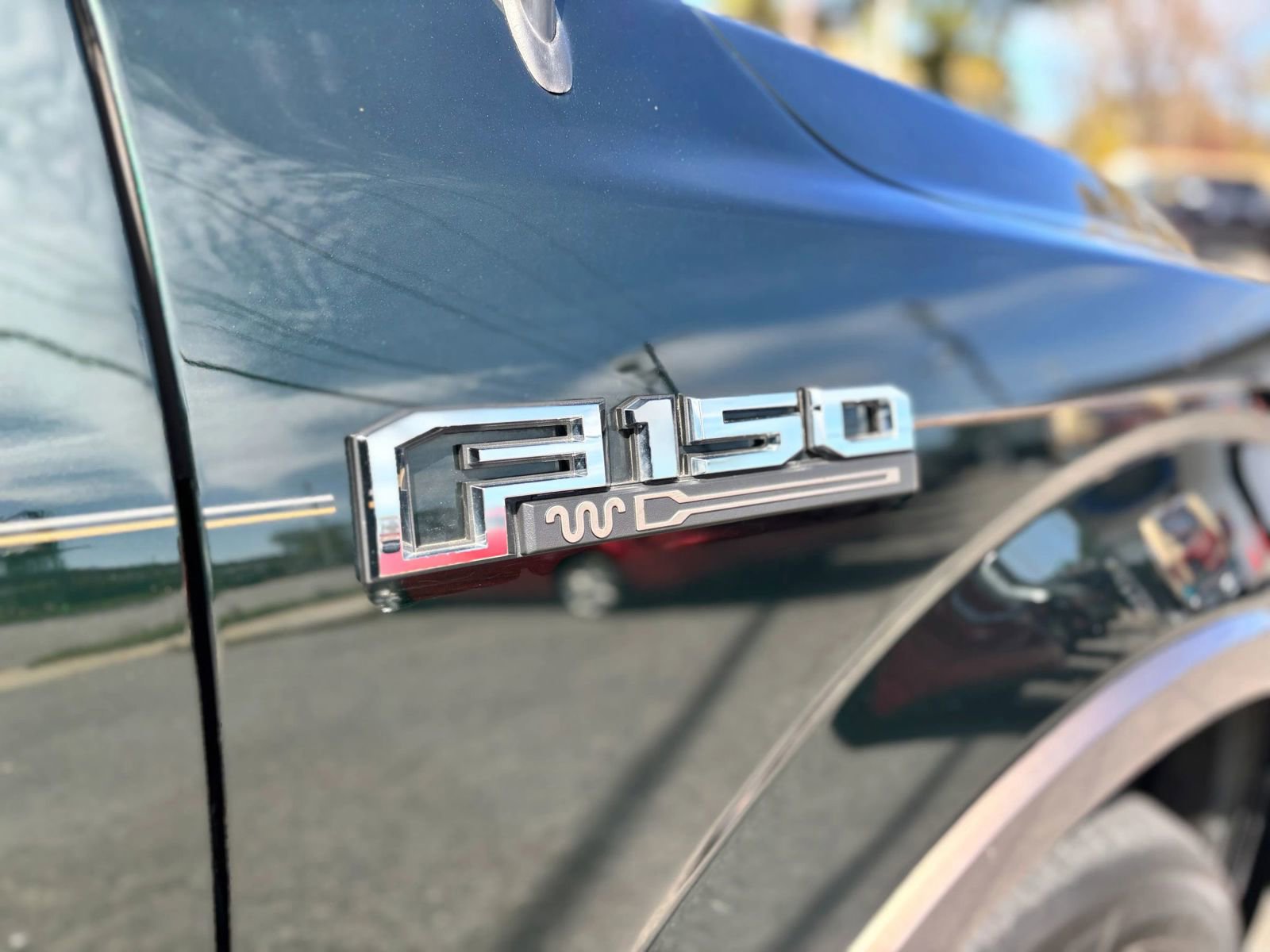 Used 2015 Ford F150 King Ranch w/ Equipment Group 601A Luxury image 9