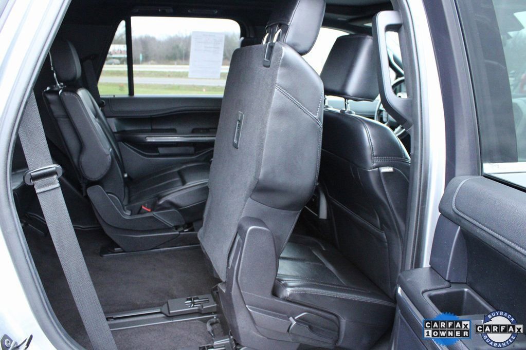 Used 2021 Ford Expedition XLT image 18