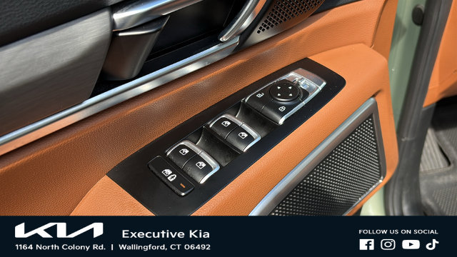 Certified 2024 Kia Telluride EX X-Line AWD/4WD image 9
