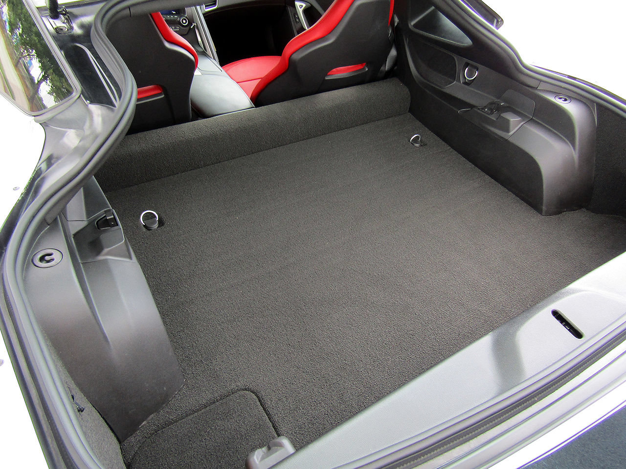 Used 2018 Chevrolet Corvette Grand Sport RWD image 18