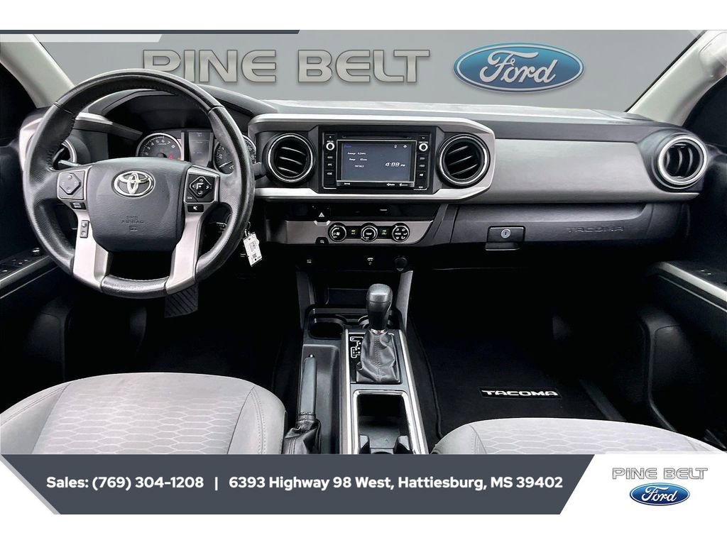 Used 2017 Toyota Tacoma SR5 w/ Tow Package RWD image 14