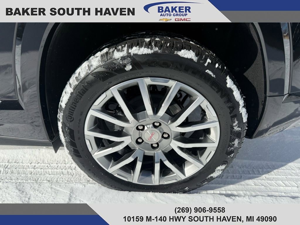 New 2026 GMC Terrain Denali w/ LPO, Floor Liner Package image 4