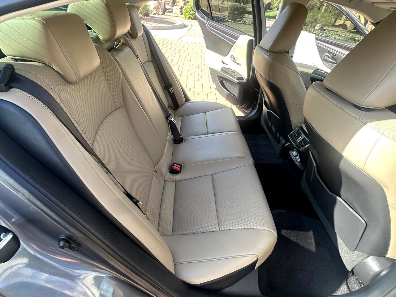 Used 2020 Lexus ES 350 w/ Luxury Package image 26