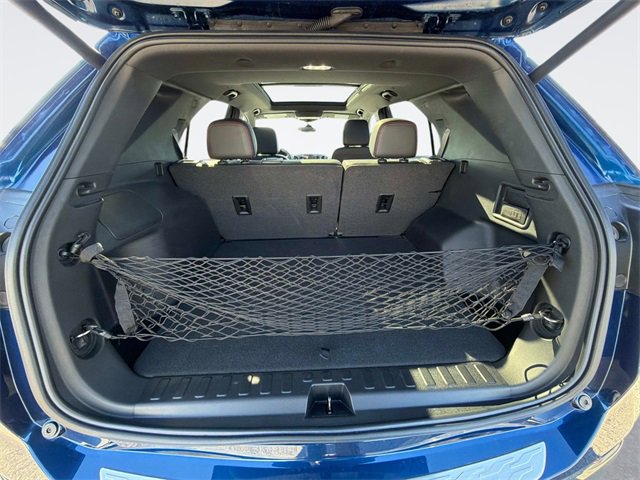 Used 2022 Chevrolet Equinox RS w/ RS Leather Package image 13