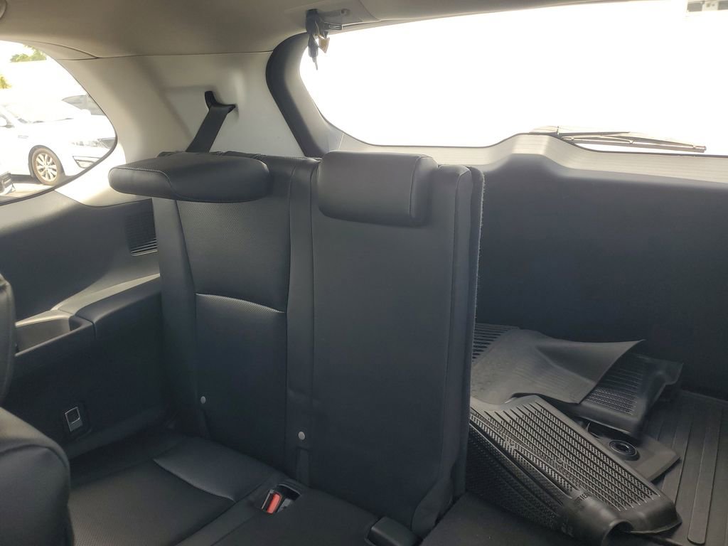 Certified 2024 Toyota Grand Highlander XLE FWD image 14