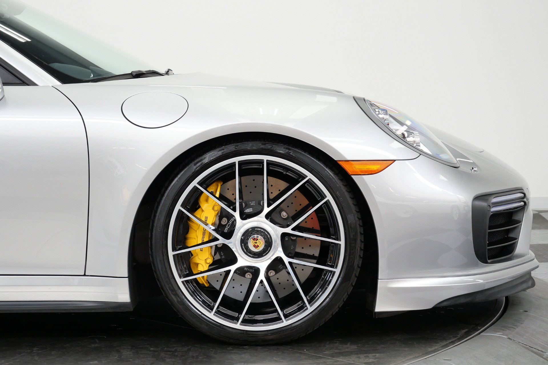 Used 2017 Porsche 911 Turbo S AWD/4WD image 50