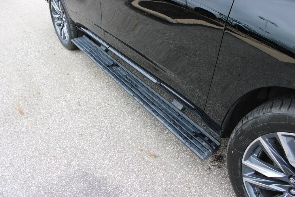 Certified 2022 Cadillac Escalade Sport Platinum AWD/4WD image 5