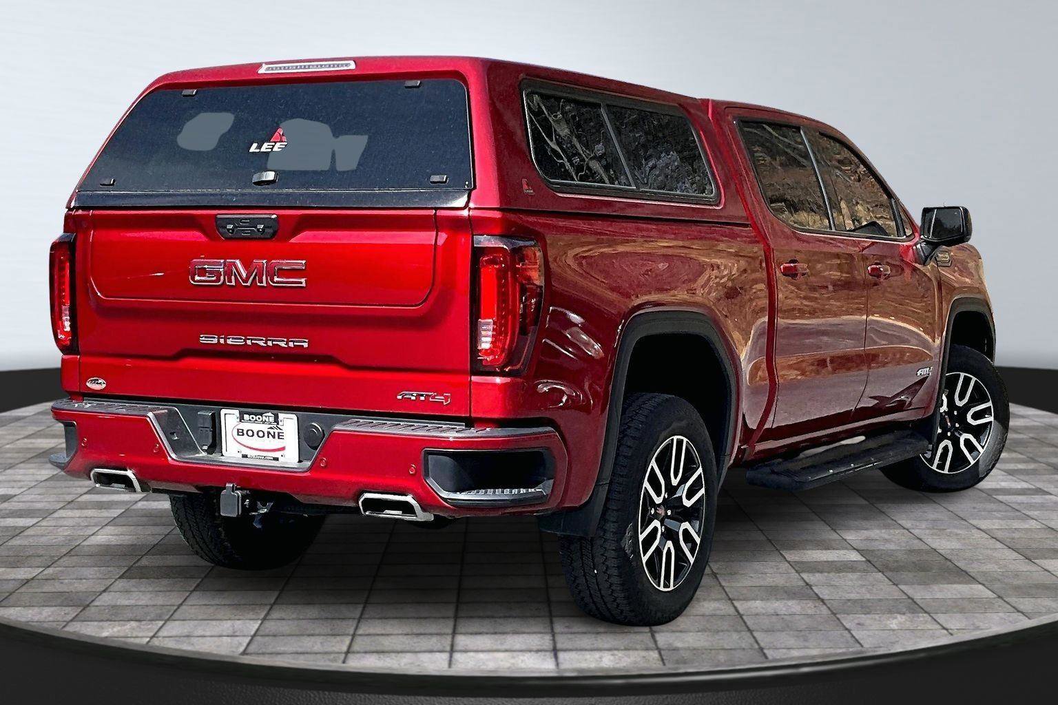Used 2025 GMC Sierra 1500 AT4 w/ AT4 Premium Package image 14