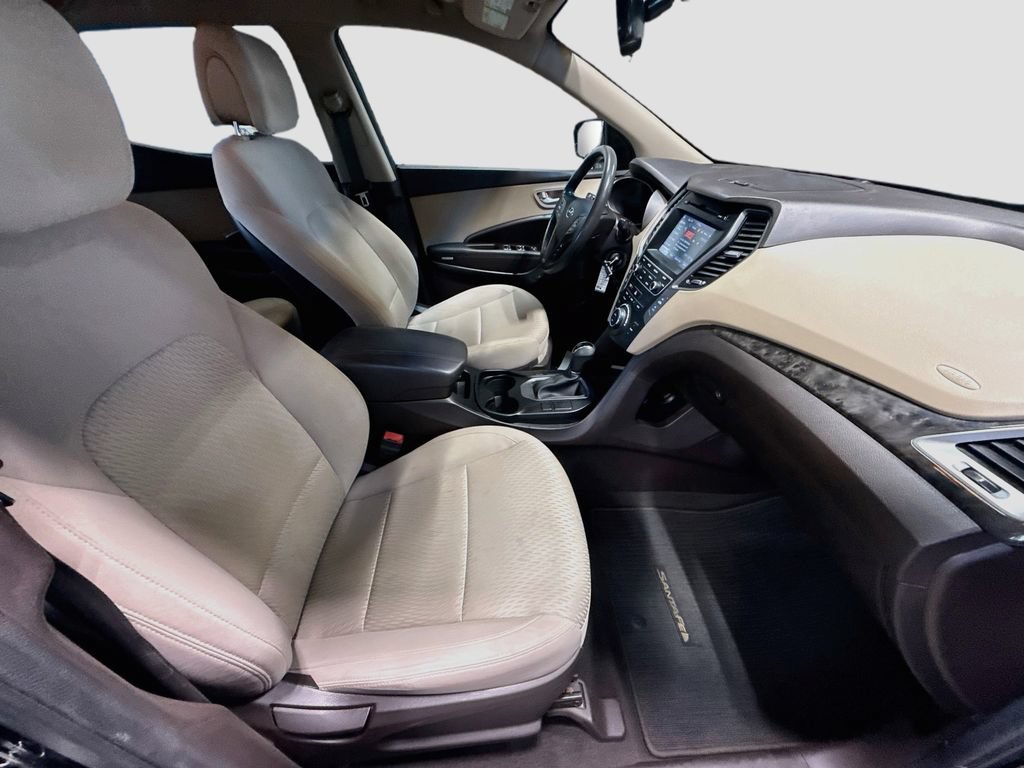 Used 2017 Hyundai Santa Fe Sport FWD image 25