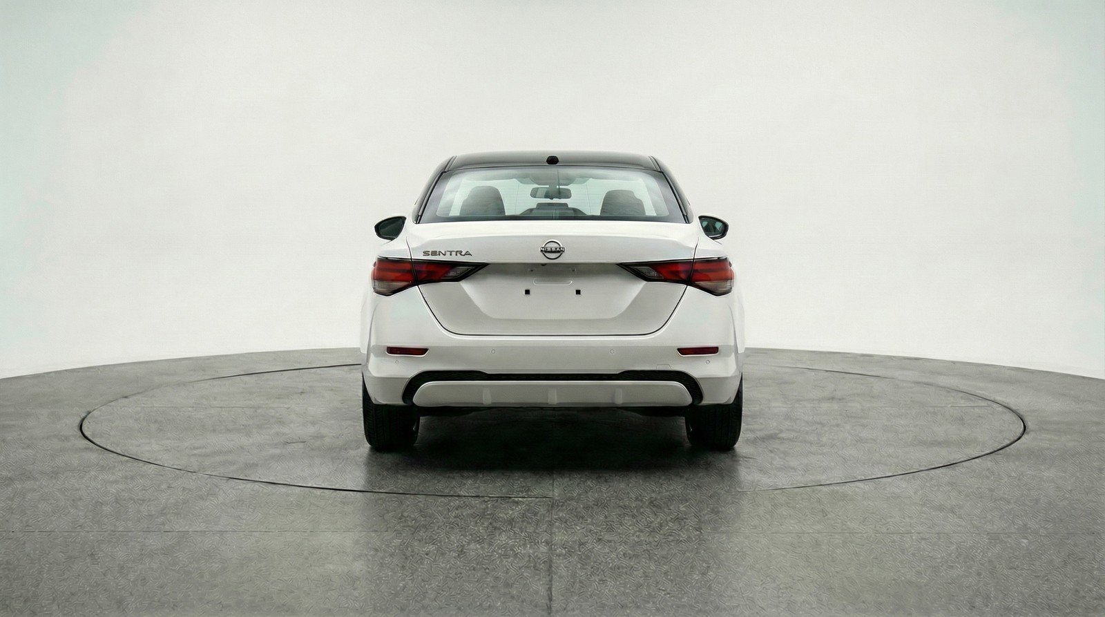 Used 2025 Nissan Sentra SV image 7
