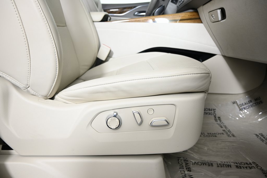 Used 2022 Cadillac Escalade Sport Platinum image 14