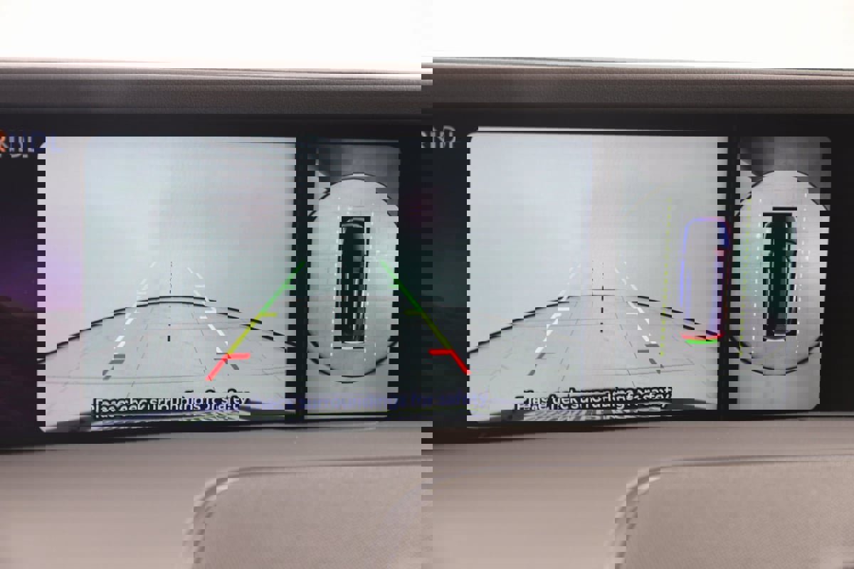 Used 2025 Lincoln Nautilus Reserve AWD/4WD image 10