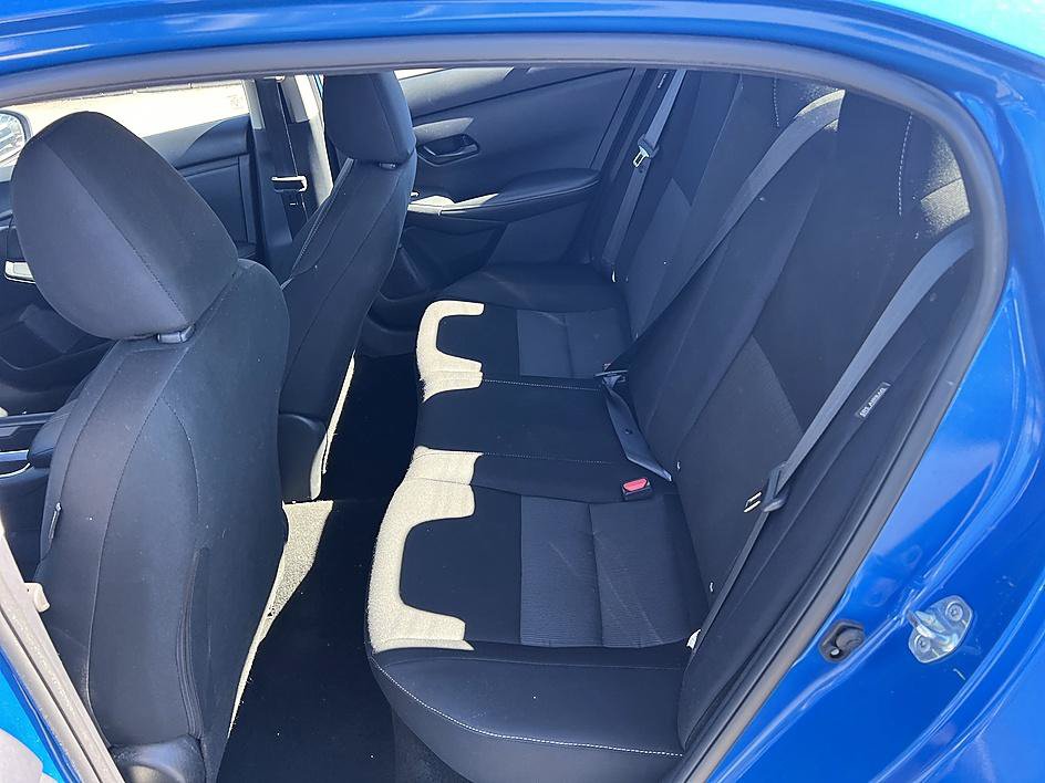 Certified 2025 Nissan Sentra SV FWD image 14