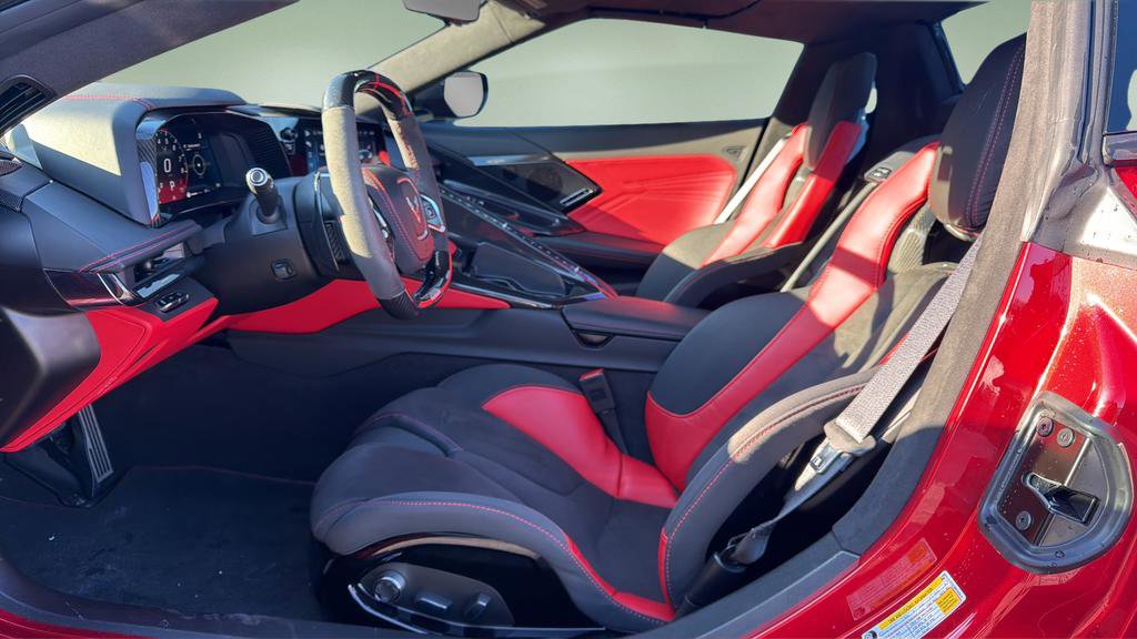 Used 2024 Chevrolet Corvette Z06 w/ Stealth Interior Trim Package image 28