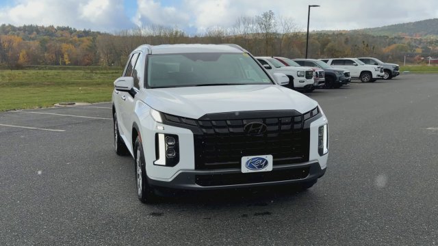 Used 2025 Hyundai Palisade SEL AWD/4WD image 3
