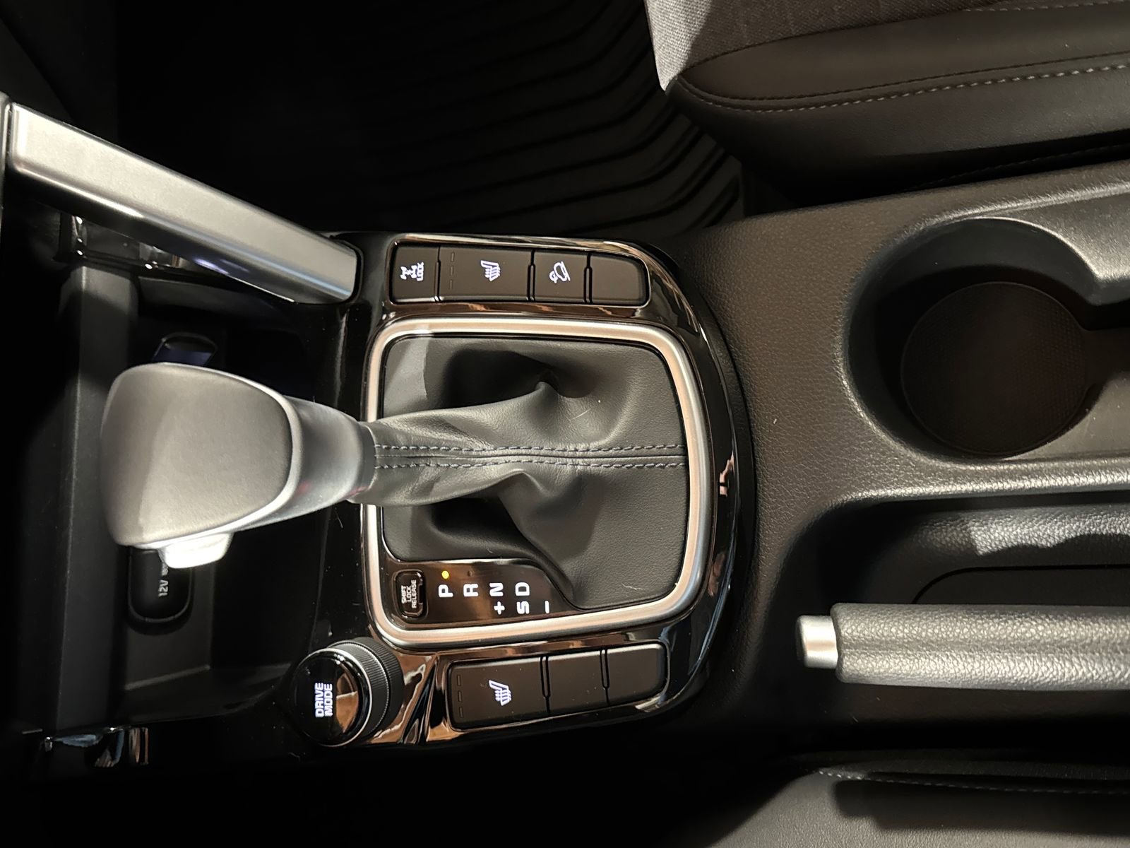 Certified 2023 Kia Seltos S image 24