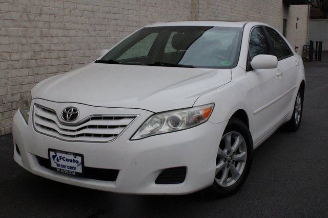 Used 2011 Toyota Camry LE w/ LE Extra-Value Pkg image 11