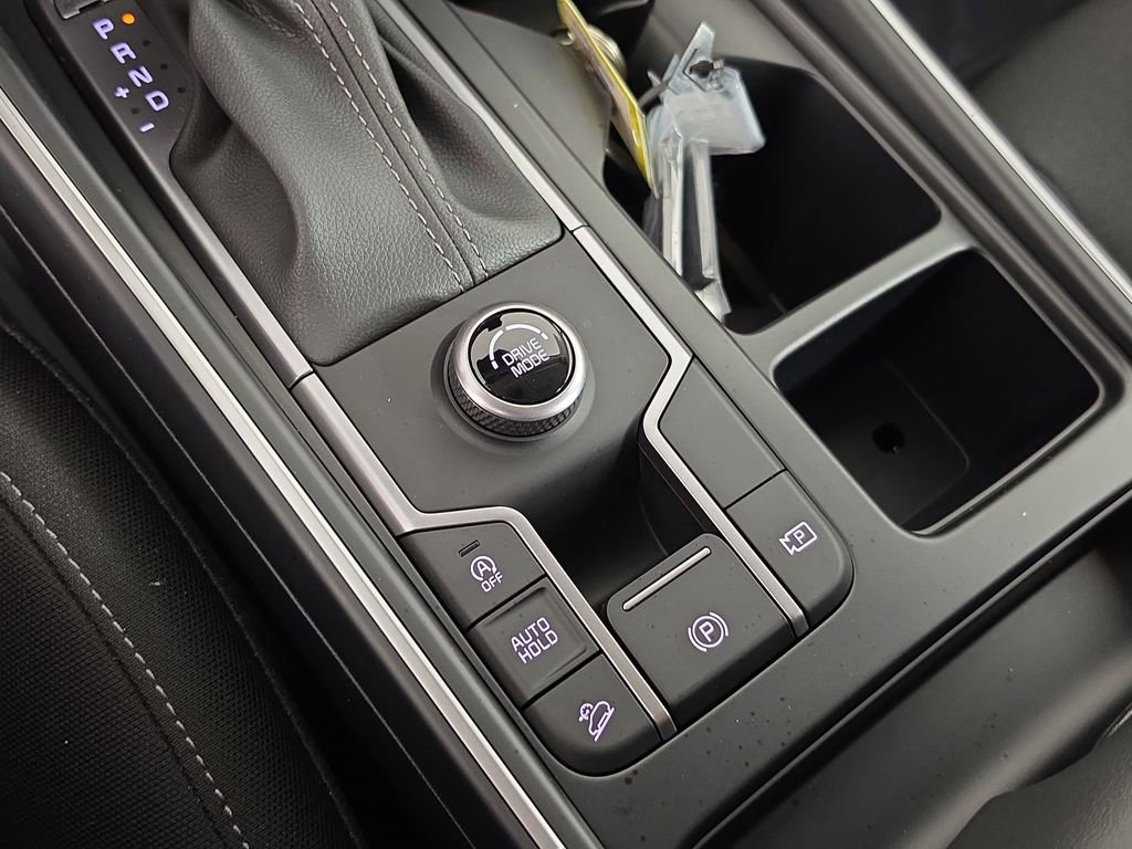 Certified 2026 Kia Sorento LX FWD image 21