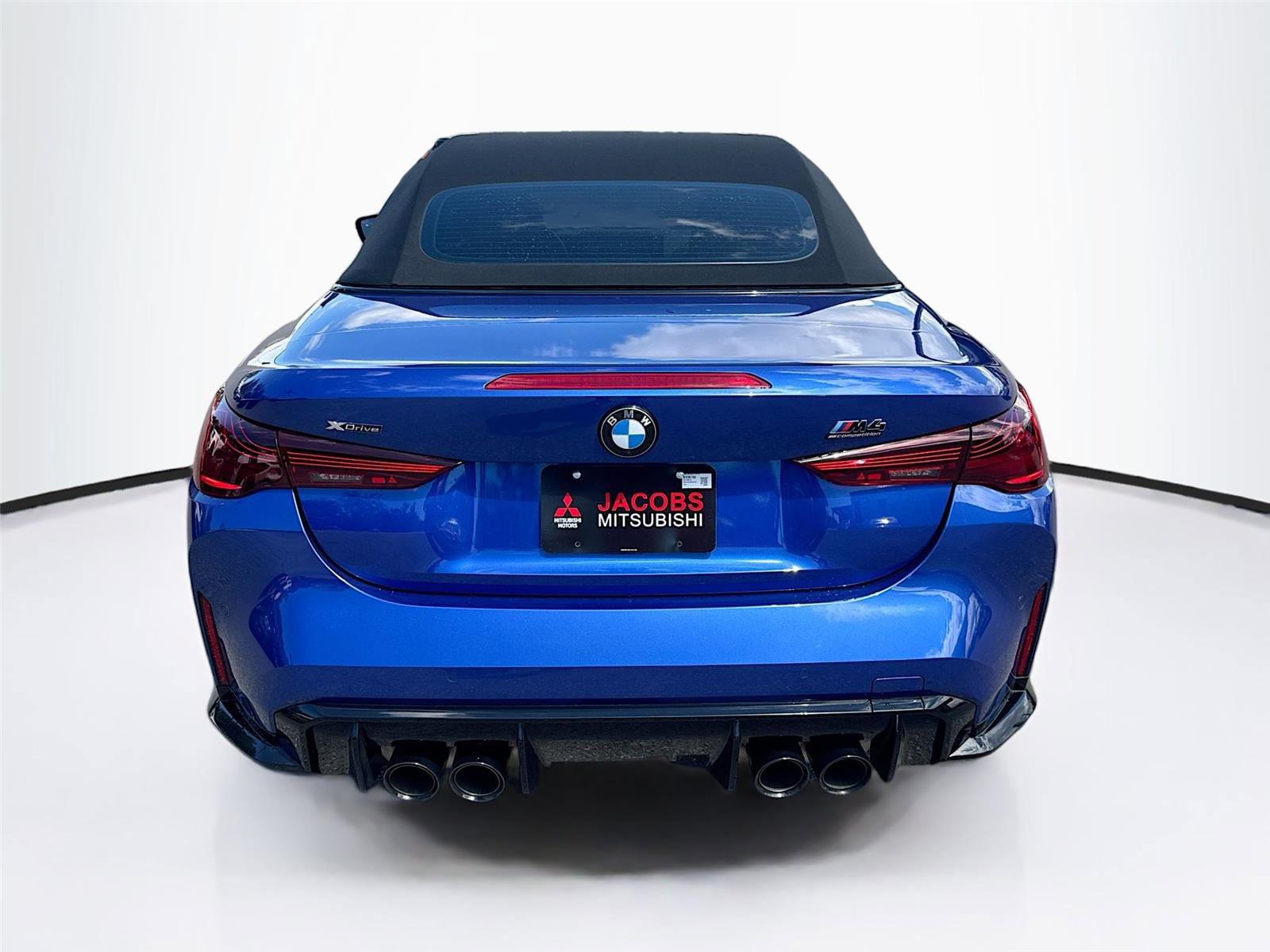 Used 2025 BMW M4 xDrive Competition w/ Executive Package image 6