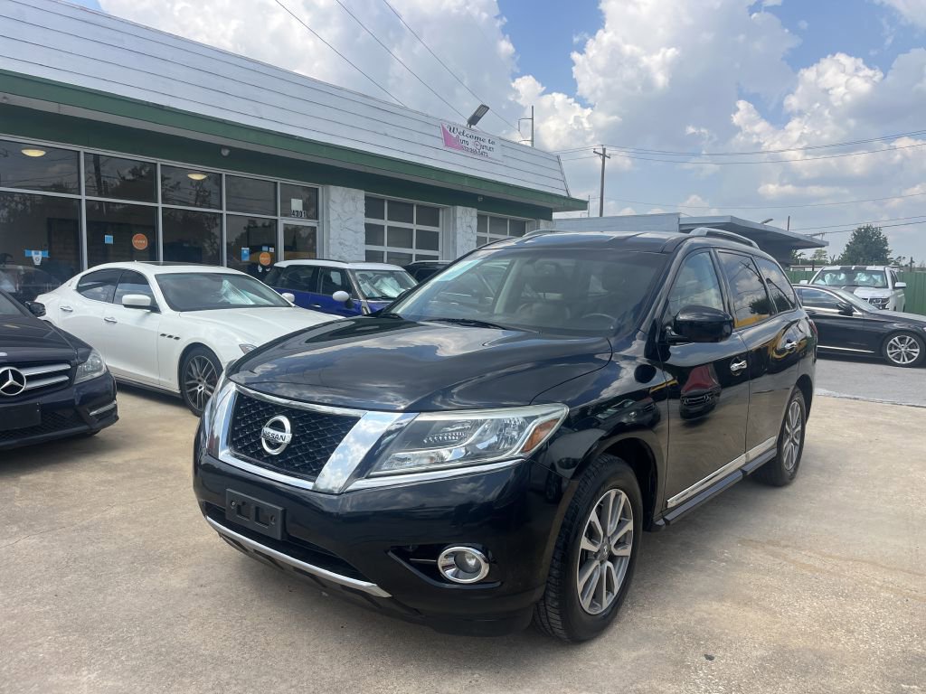 Used 2015 Nissan Pathfinder SL w/ SL Tech Package