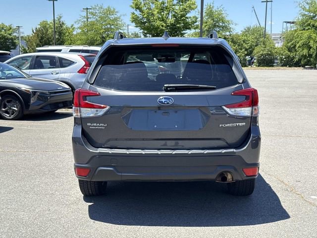 Used 2020 Subaru Forester Premium AWD/4WD image 3