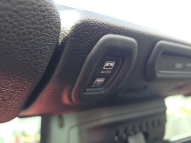 Used 2023 Jeep Wrangler Unlimited Sport w/ Sun And Sound Package AWD/4WD image 35