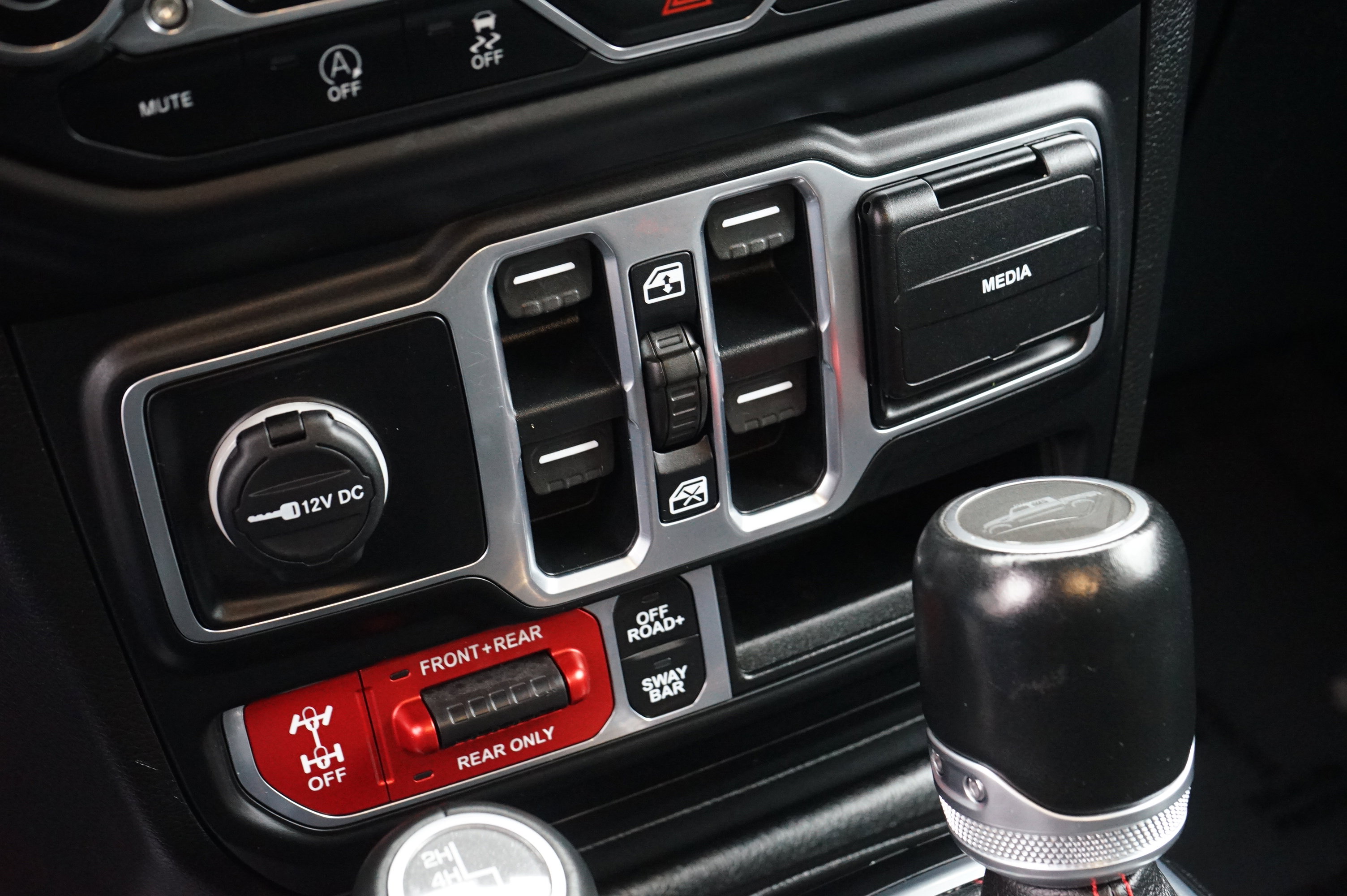 Used 2020 Jeep Gladiator Rubicon image 23