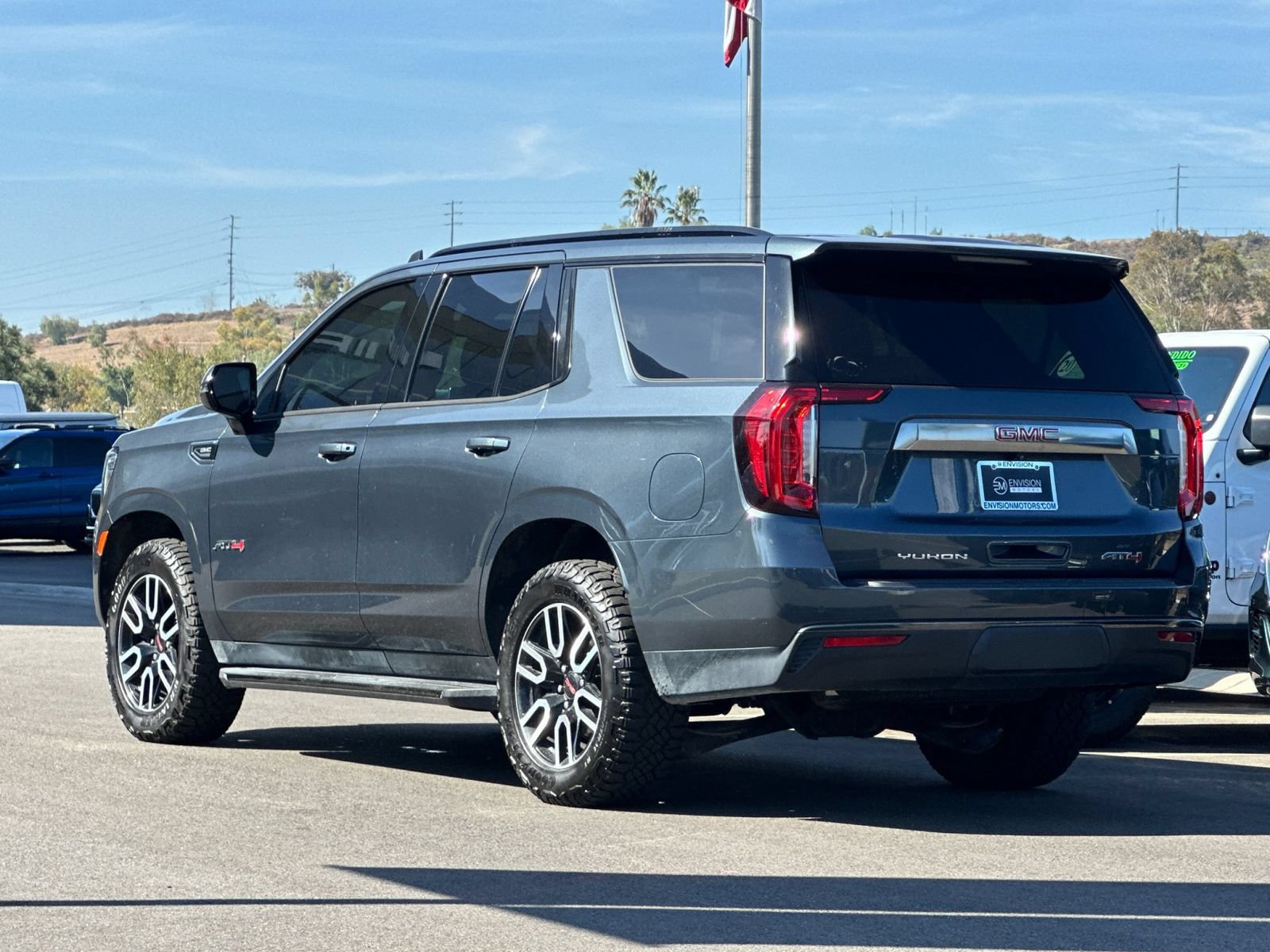 Used 2021 GMC Yukon AT4 AWD/4WD image 5