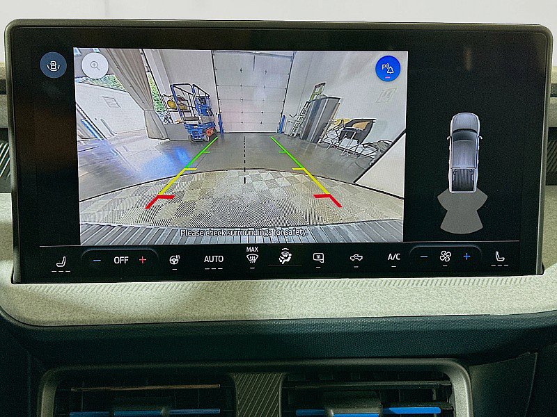 New 2025 Ford Maverick XLT w/ XLT Luxury Package image 14