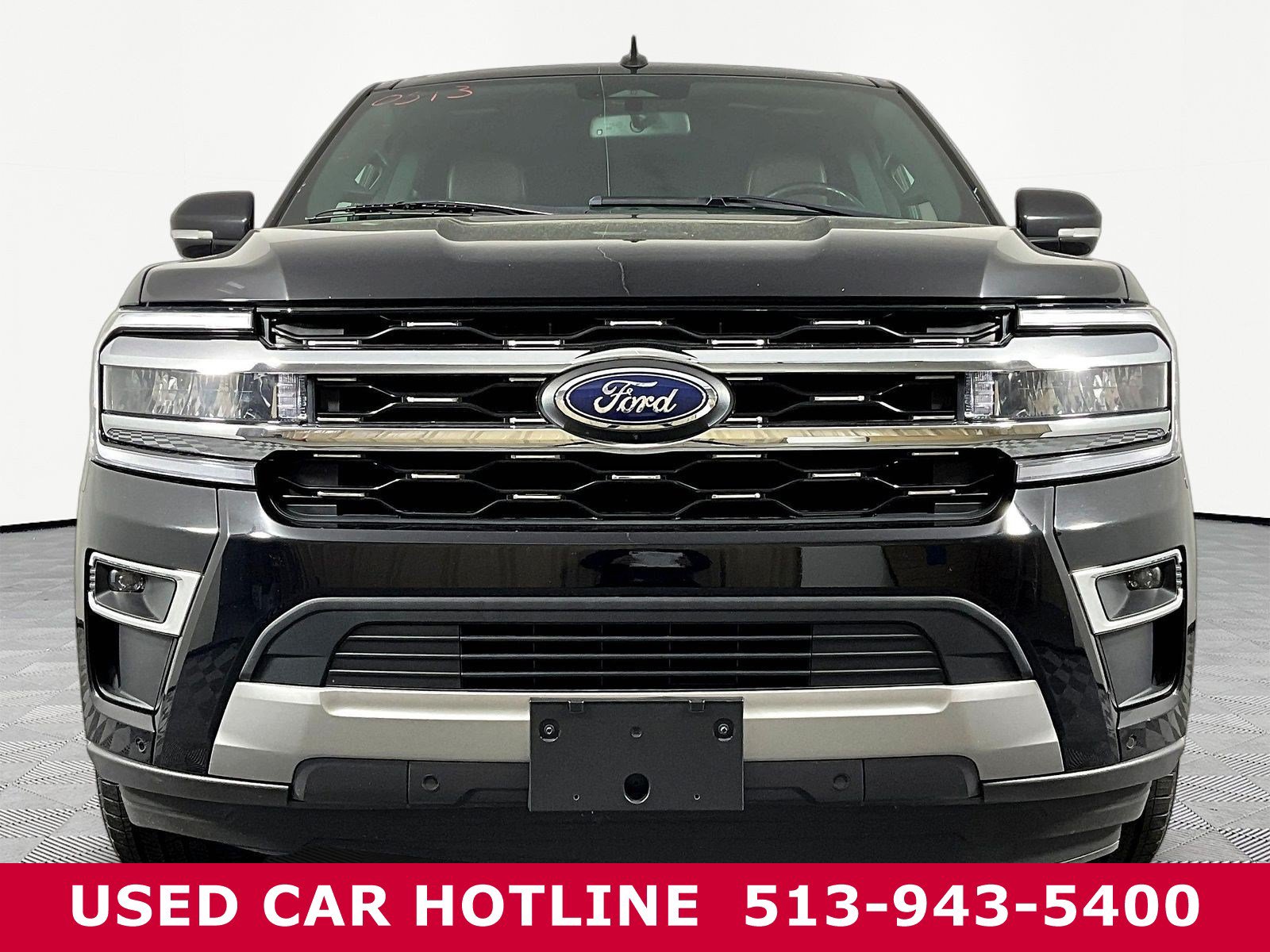 Used 2024 Ford Expedition Limited AWD/4WD image 2