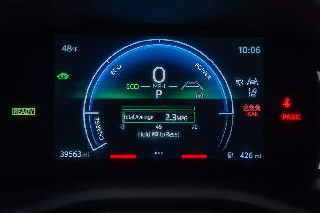 Used 2025 Toyota Camry LE image 38