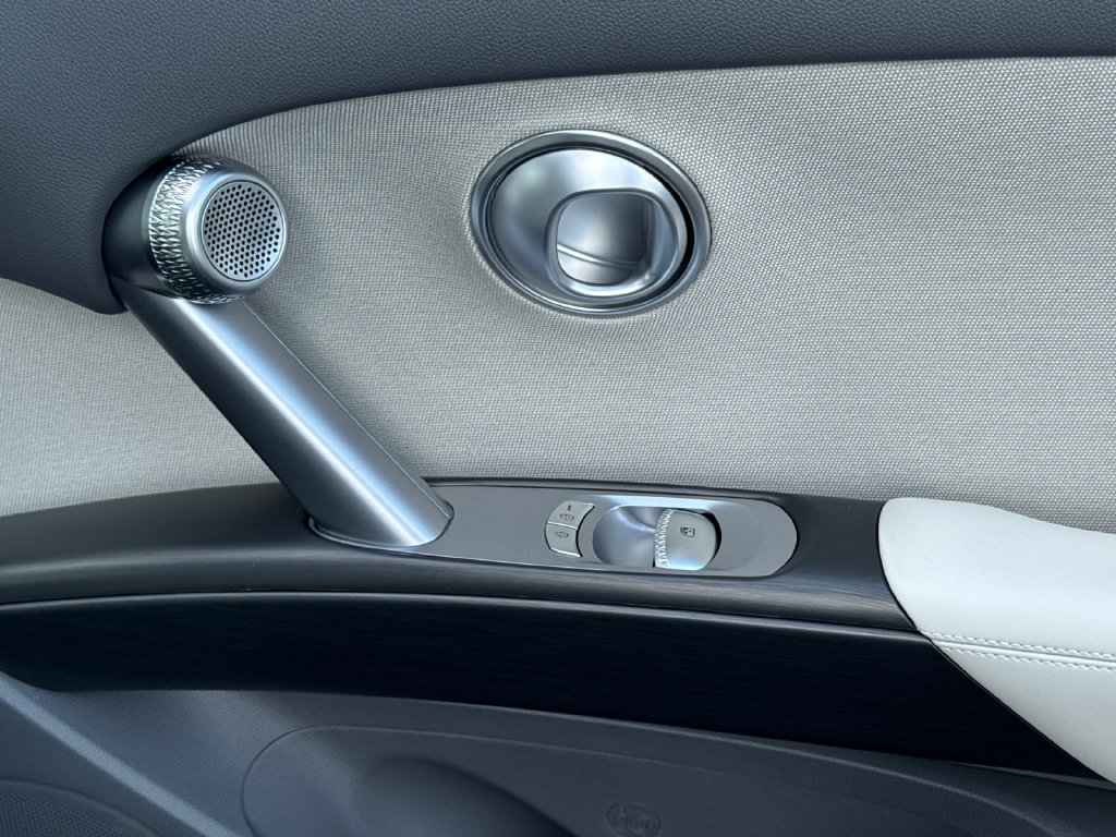 New 2027 Genesis GV60 RWD image 14
