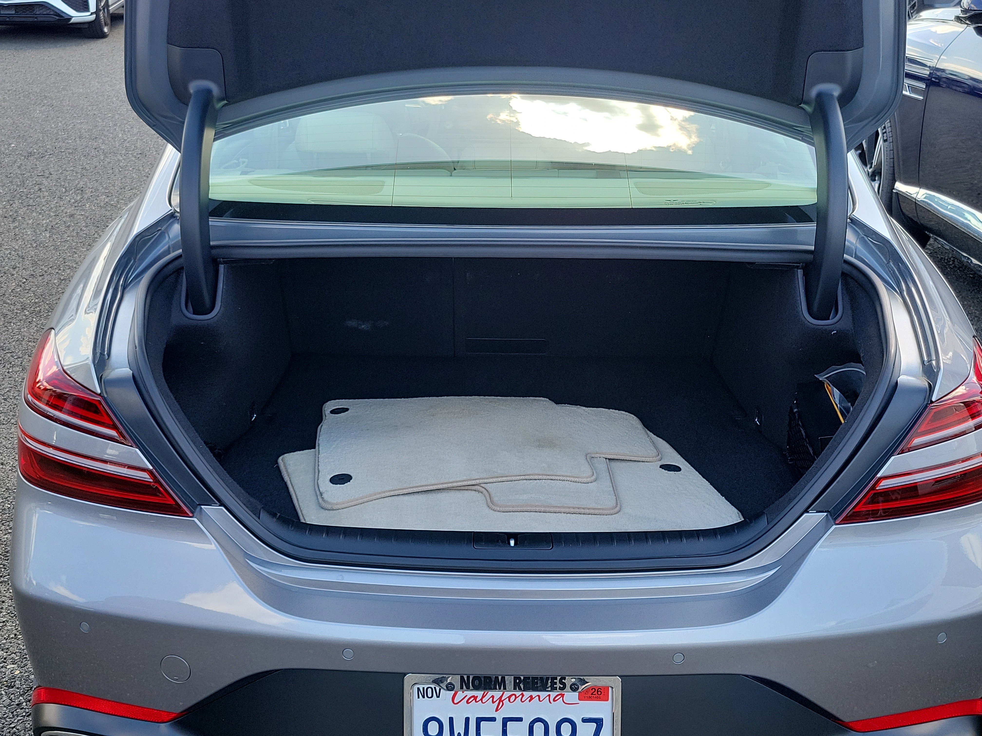 Certified 2026 Genesis G70 2.5T Prestige RWD image 8