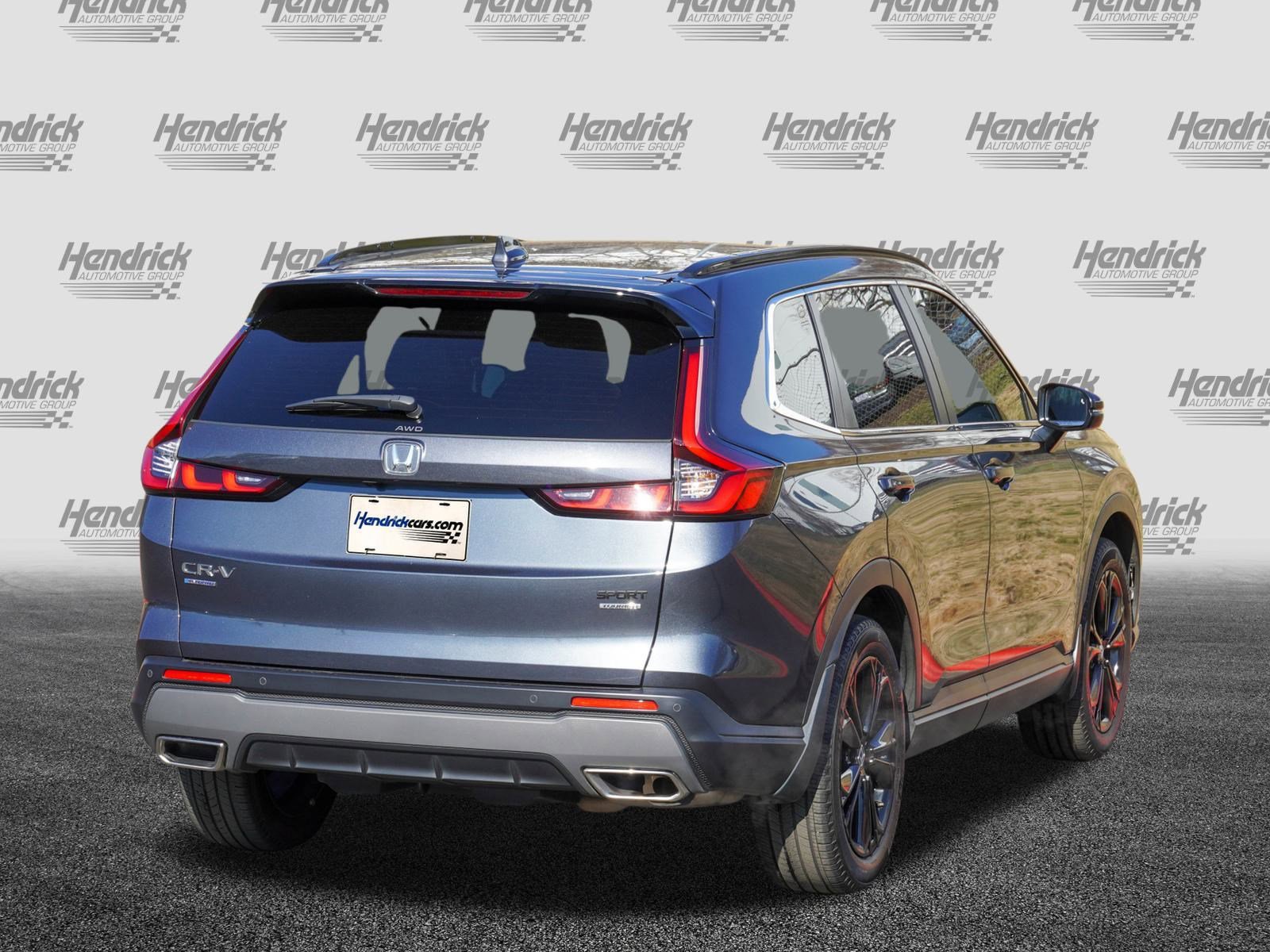 Used 2024 Honda CR-V Sport Touring image 8